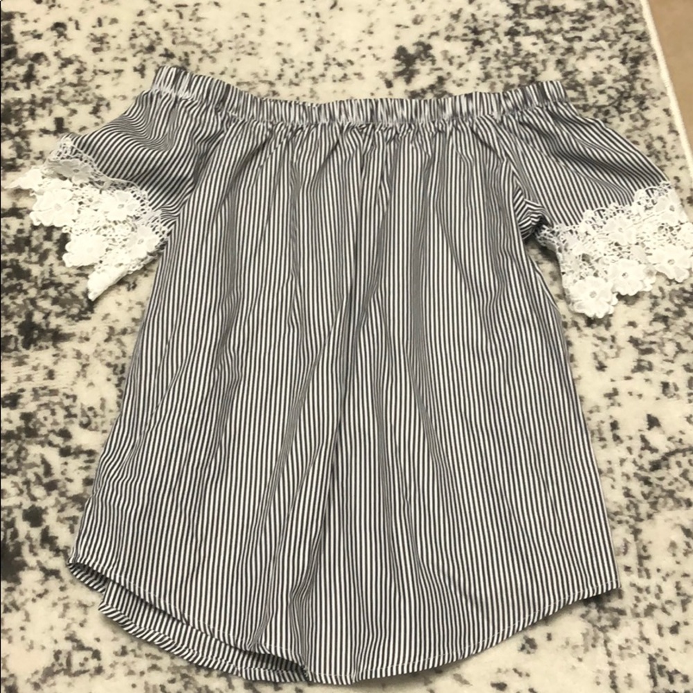 Off The Shoulder Top small